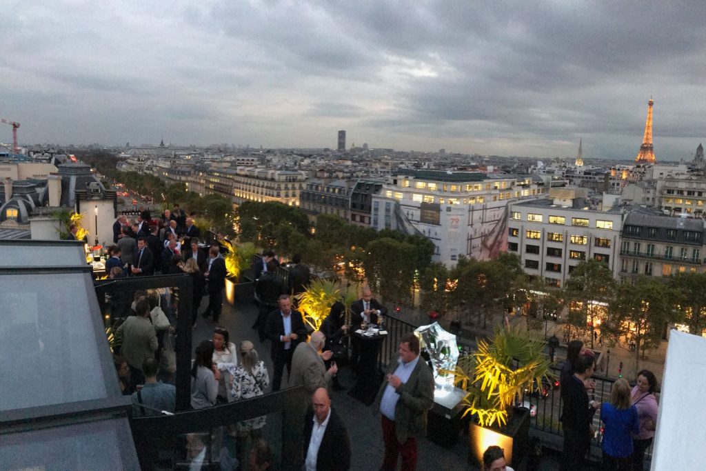 Le Rooftop des Champs-Elysées