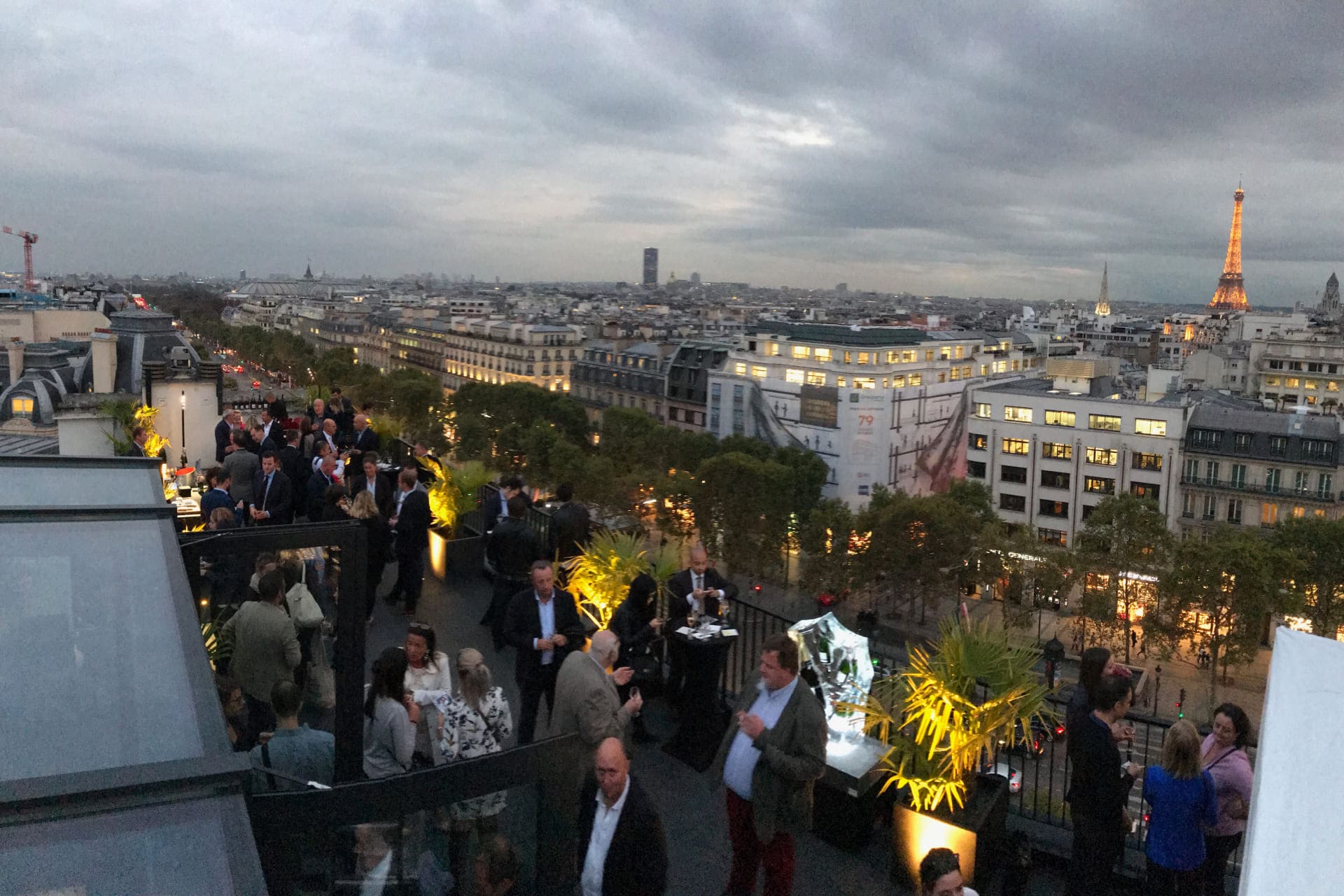 Le Rooftop des ChampsElysées IDF événements Agence événementielle