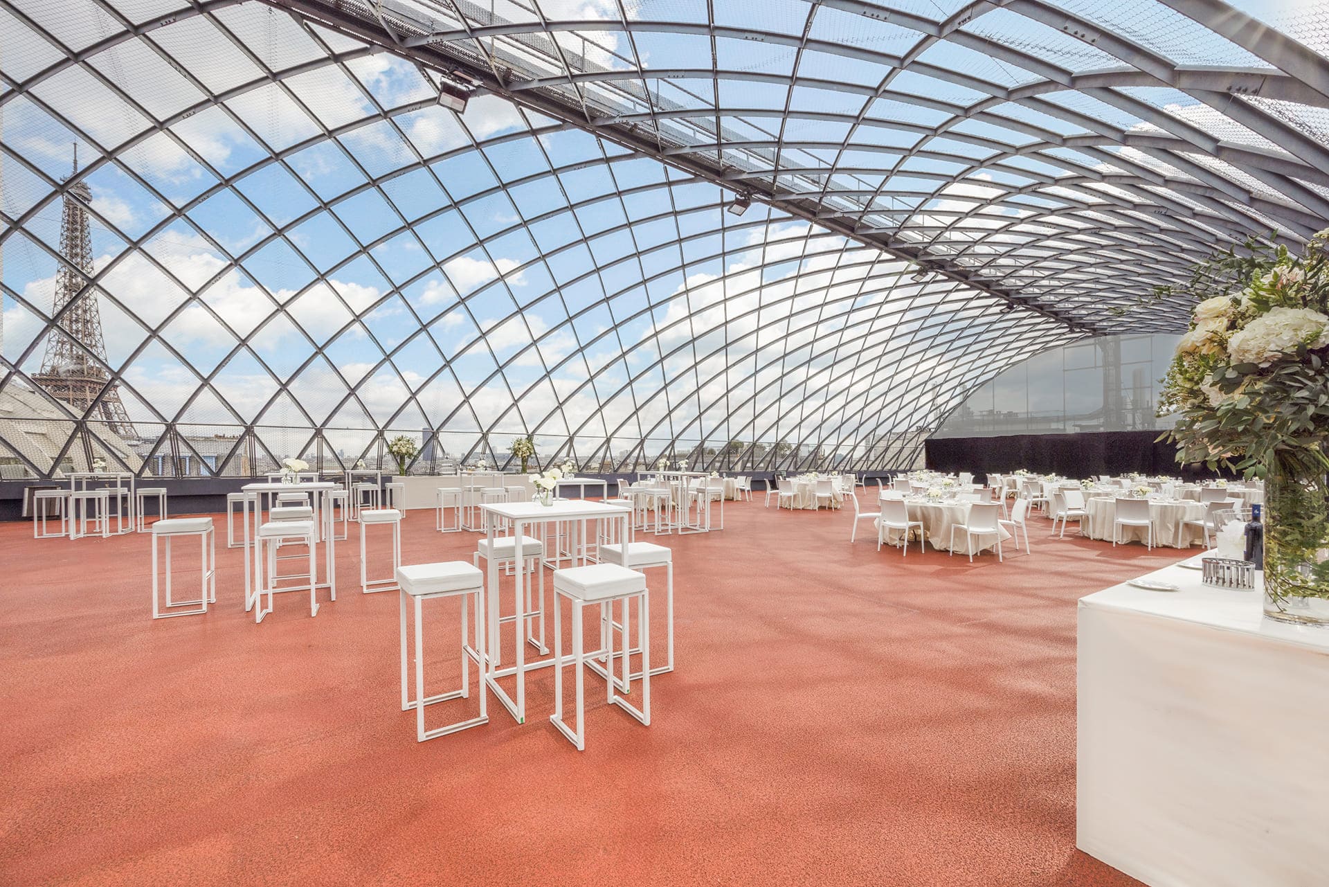 Lancement de produit de luxe dans un lieu événementiel prestigieux à Paris