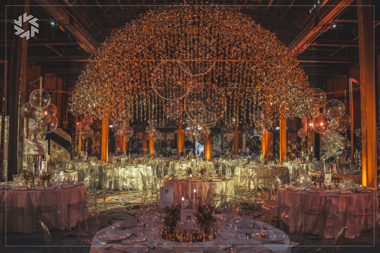 Événement corporate cabaret sur le Rooftop Kardinal avec vue spectaculaire sur Paris